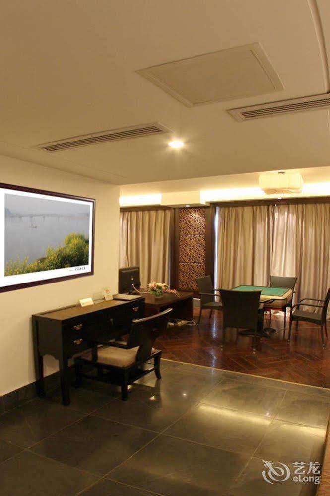 Liyang Tianmu Mingju Hotel Чанчжоу Экстерьер фото